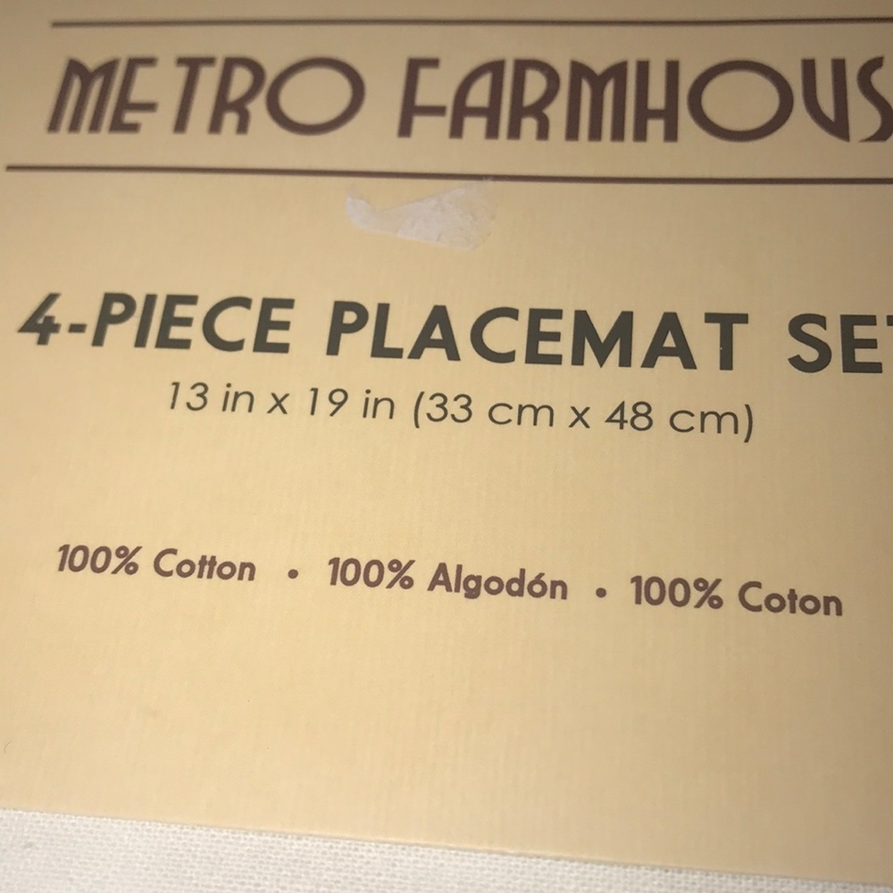 Nwt Metro Farmhouse bunny set of 4 placemats - Picture 8 of 8
